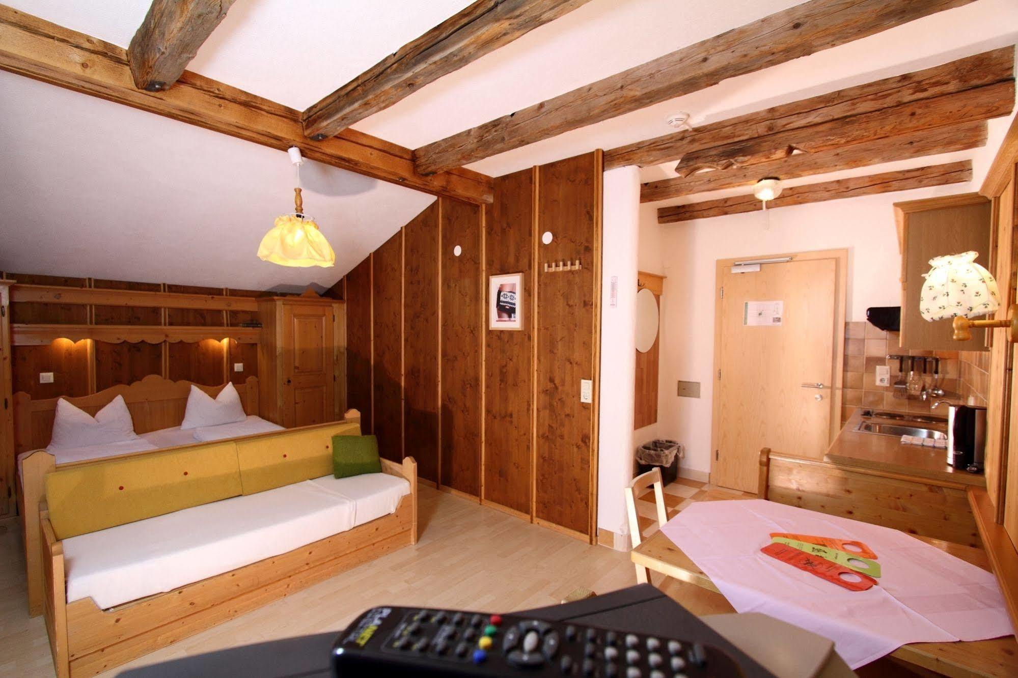 Landhaus Edelweiss Sankt Leonhard im Pitztal Exteriör bild