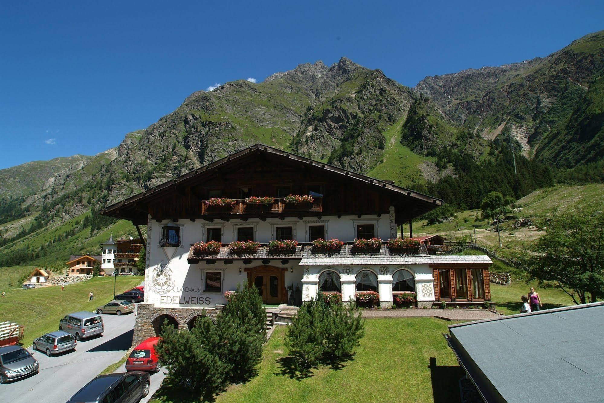 Landhaus Edelweiss Sankt Leonhard im Pitztal Exteriör bild